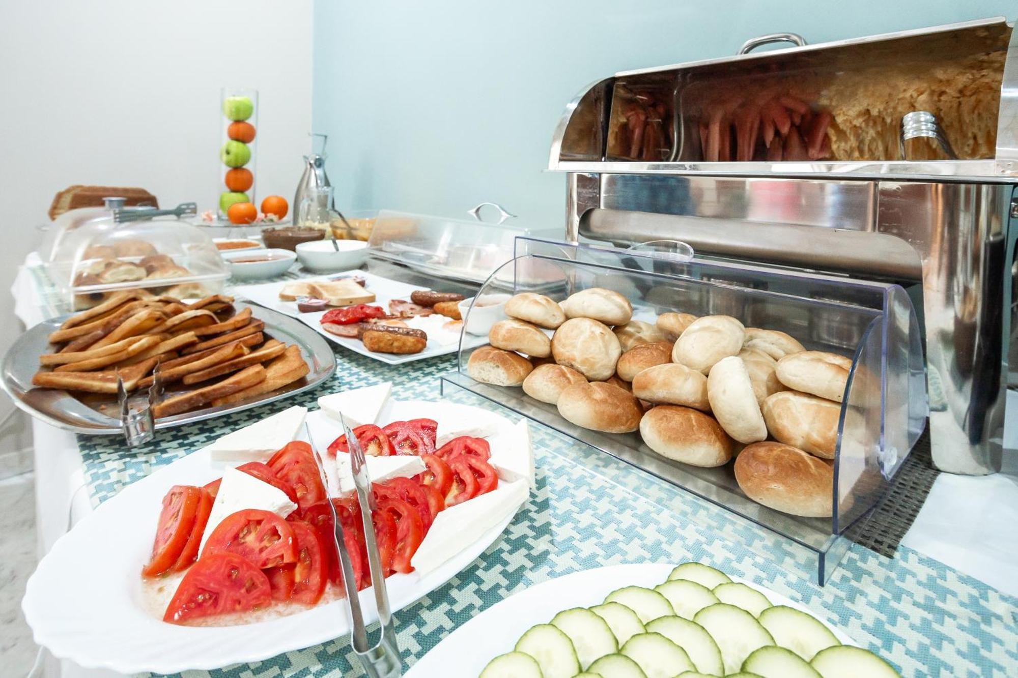 Plános Daisy Hotel מראה חיצוני תמונה