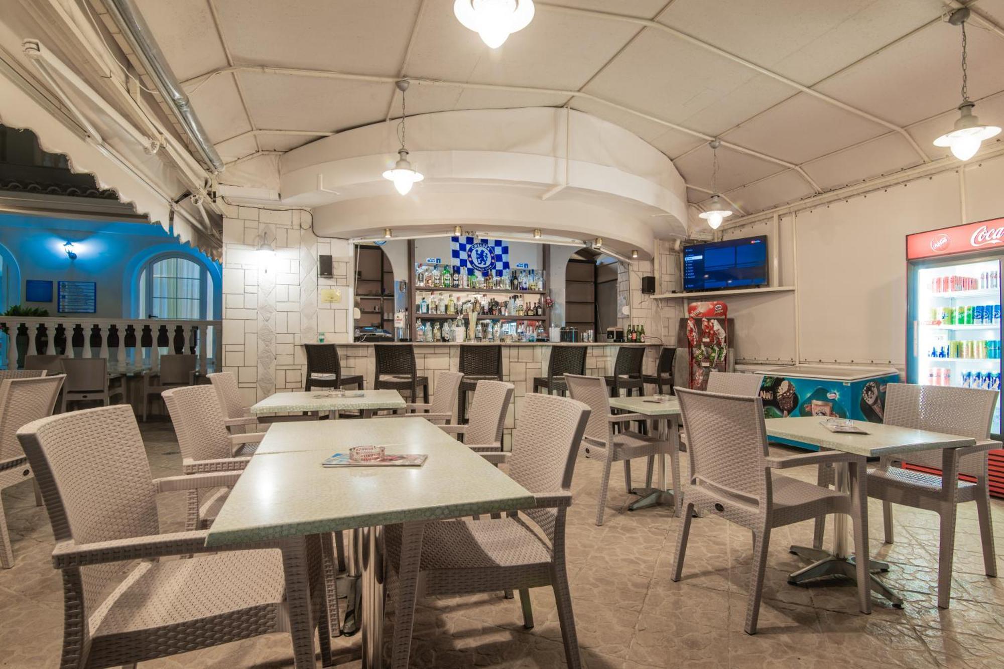 Plános Daisy Hotel מראה חיצוני תמונה