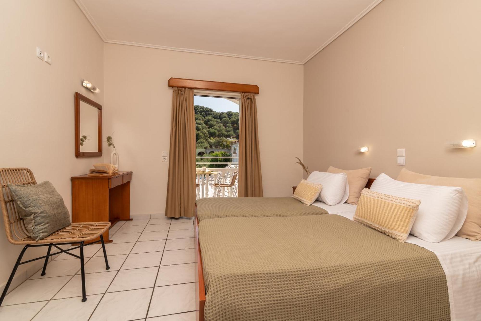 Plános Daisy Hotel מראה חיצוני תמונה